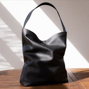 11600 full grain leather shoulder/hobo bag